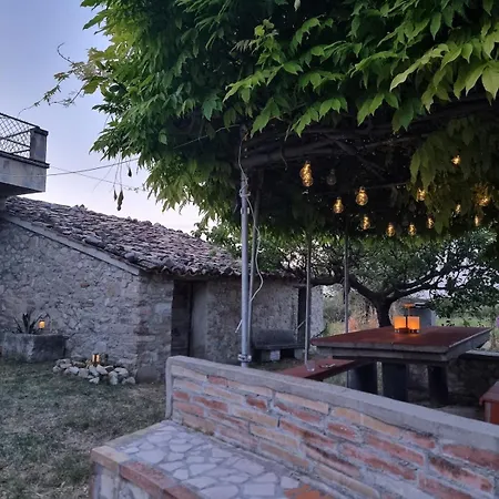 Rustic House With Great Views Of The Mountains *