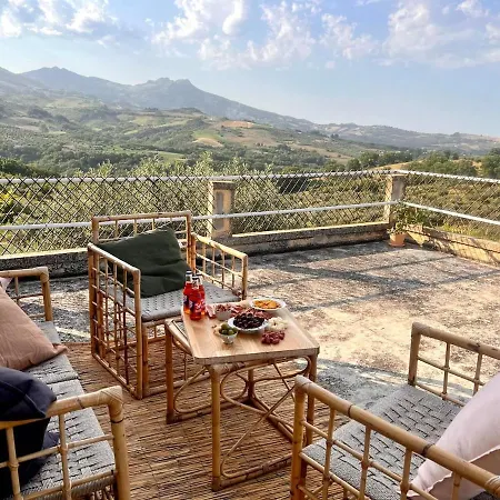 Rustic House With Great Views Of The Mountains Tatil Evi Vicoli